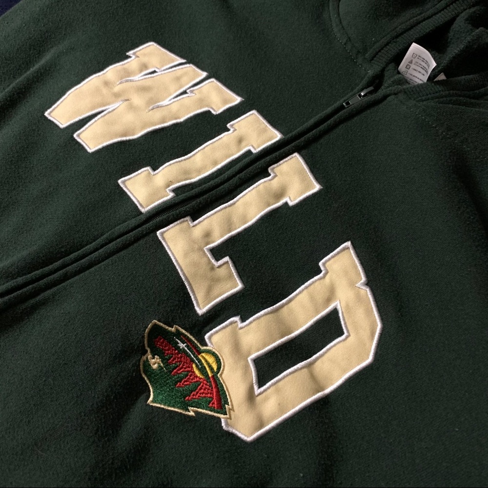NHL Wild Green Hooded Pajama Onesie - Picture 7 of 7